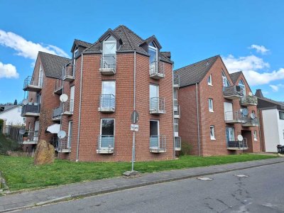 Ansprechende 3-Zimmer-Dachgeschosswohnung mit Balkon in Kreuzau-Untermaubach