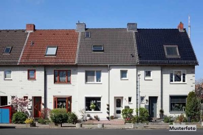 Reihenmittelhaus nebst Garage