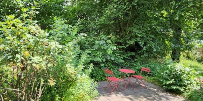 Traumhaft schön gelegenes Haus mit Naturgarten