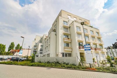 Großzügige 4-Zi.-Etagenwohnung mit zwei Balkonen und exklusivem Wohnkomfort in zentraler Lage!