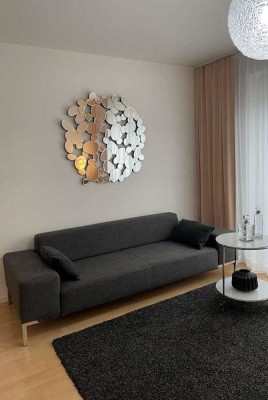 Exklusive, modernisierte 1,5-Zimmer-Wohnung mit geh. Innenausstattung mit Balkon und EBK in Alzenau