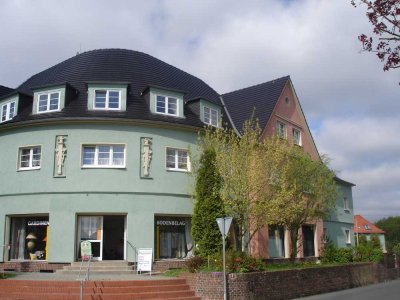 2 Raum im Ortszentrum mit Stellplatz