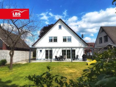 Viel modernisiert- großes Zuhause mit reichlich Platz zum Wohlfühlen!