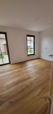2-Raum- Wohnung mit Gartenanteil