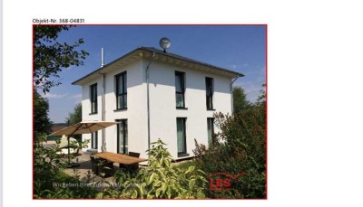 Günstiges, neuwertiges 5-Zimmer-Einfamilienhaus mit geh. Innenausstattung und EBK in Altweidelbach