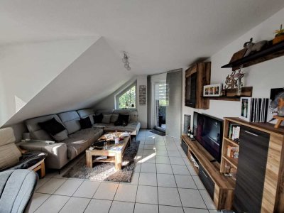 Attraktive und gepflegte 4-Raum-DG-Wohnung mit Balkon in Selm
