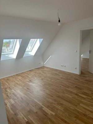 Schön geschnittene 3-Zimmer-Wohnung im Dachgeschoss in Ziemetshausen mit Abstellraum und Stellplatz