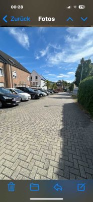 Charmantes Reihenmittelhaus mit 4 Zimmern in Bergisch Gladbach