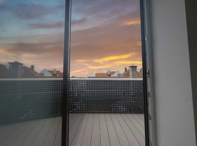 Besondere Penthouse-Wohnung mit privater Dachterrasse und Aufzug direkt in die Wohnung- Urbanes High