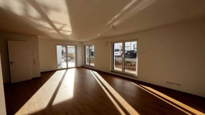 5-Zimmer-Neubau-Wohnung mit luxuriöser Innenausstattung mit Balkon in Feldrandlage von Seligenstadt