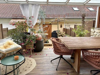 Reihenmittelhaus - Wohnjuwel mit Gartenlounge
