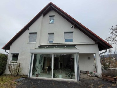 Doppelhaushälfte mit Wintergarten