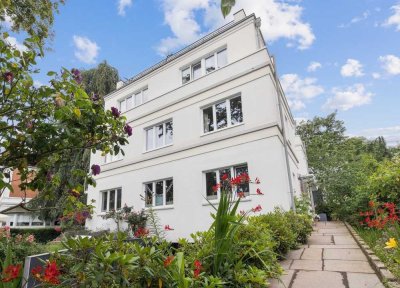 Exklusive 5,5-Zimmer-Gartenwohnung in stilvoller Neubauvilla – barrierefrei & energieeffizient
