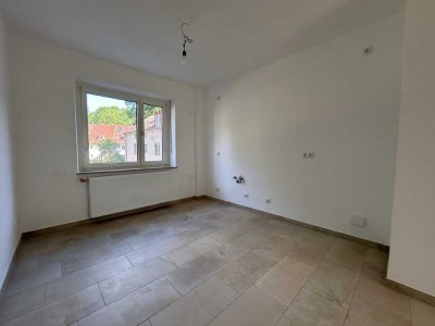 Frisch kernsanierte 2-Zimmer-Wohnung in Pfersee – modern, ruhig & sofort bezugsfrei