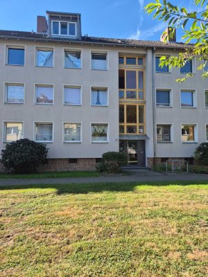 Drei-Zimmer-Wohnung mit Balkon