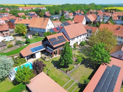 Herrschaftliches Landhaus mit historischem Flair und modernem Komfort – ein Unikat unter Denkmals...