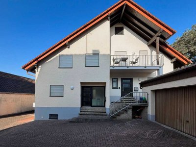 Steinwenden - freistehendes EFH, 4 ZKB, EBK, 2 Bäder, Terrasse, Garten, Garage, Kamin