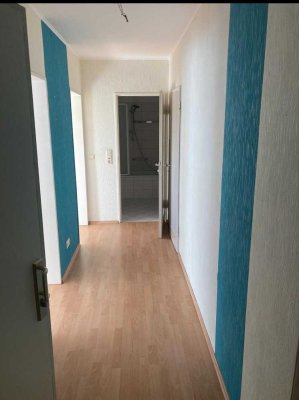 Helle 2-Zimmer-Wohnung mit Balkon im 5. OG in Limburgerhof
