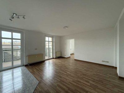 Großzügige 2-Raumwohnung mit Balkon in Gera / Karl-Liebknecht-Straße 1c / WE 20