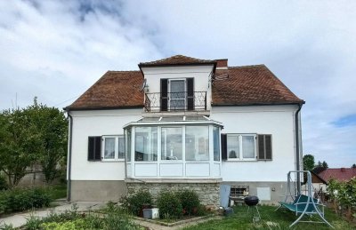 Geräumiges Einfamilienhaus in ruhiger Lage
