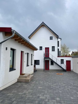 Ruhig gelegener Neubau im Hinterhof