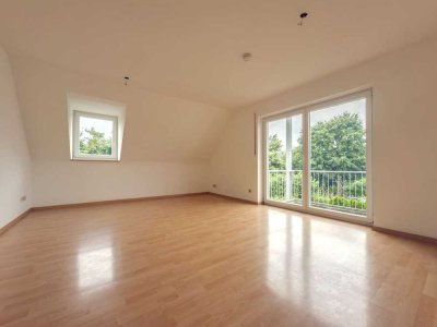 Helle 3-ZKB-Etagenwohnung mit zwei Balkonen und Tiefgarage in Gersthofen-Hirblingen zu vermieten!
