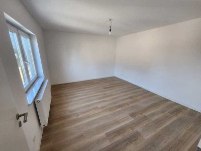 Frisch sanierte 2,5-Zimmer-Einliegerwohnung mit Garage und separatem Eingang in Dörrebach