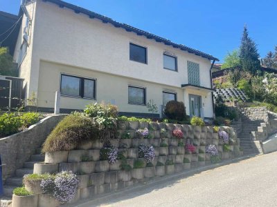 ❄Gepflegtes  Einfamilienhaus mit ELW und schöner Aussicht ❄