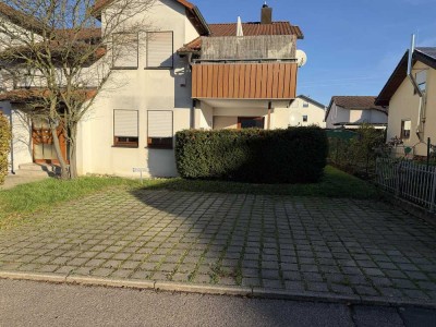 Gepflegte 2-Zimmer Erdgeschosswohnung in Oedheim mit Garage