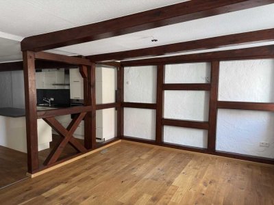 Ansprechende und modernisierte 3-Raum-Wohnung in Kitzingen