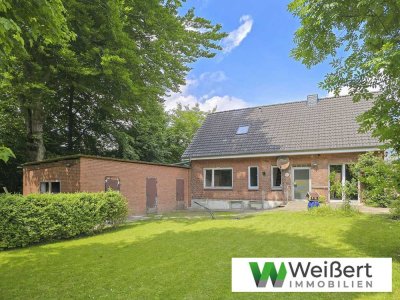 Raum für Visionen – sanierungsbedürftiges Einfamilienhaus
auf 974 m² großem Grundstück in Bestlage