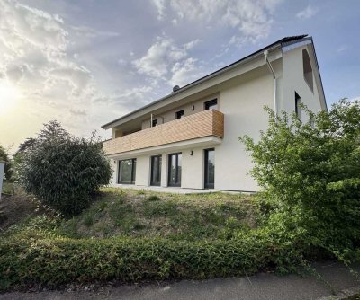 ENDOBA -I- 3-Zimmer Erdgeschosswohnung in guter Lage, frisch saniert!