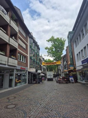 Charmante Dachgeschosswohnung mit Michaelsbergblick in Siegburg