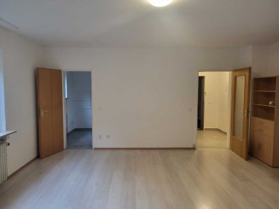 SGE IMMO- Großzügige 1-Zimmer-Wohnung mit Balkon und schönem Ausblick in Bad Herrenalb