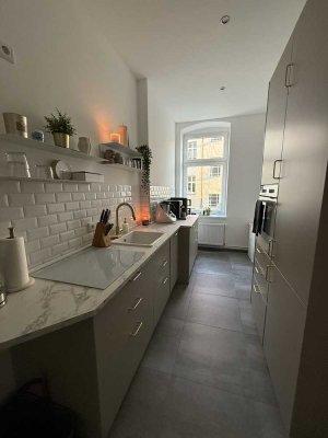 Helle 2-Zimmer-Wohnung mit Südbalkon in ruhiger Lage nahe Tegeler See