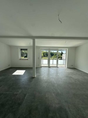 Lichtdurchflutete 5,5 R Maisonette-Wohnung über 2 Etagen mit großem Balkon! + Garage, Stellplatz