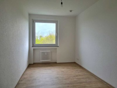 +++ Wir modernisieren - 3 Raumwohnung mit Balkon in Angerhausen +++