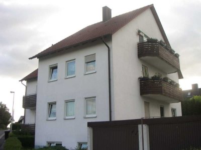 Helle 3.ZimmerWohnung im Obergeschoß, mit großem sonnigen Balkon in ruhiger schöner Lage