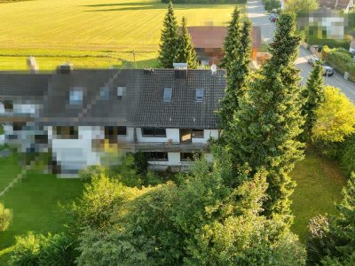 Doppelhaushälfte mit fantastisch großem Grundstück in ruhiger Lage