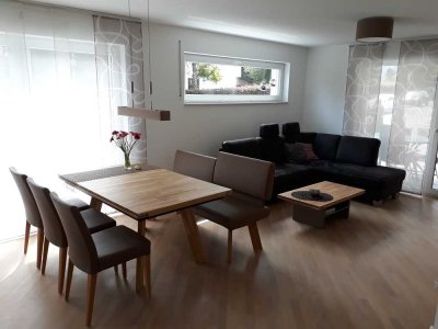 Sehr schöne, neuwertige 2,5 Zimmer Wohnung im Zentrum von Laichingen