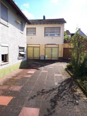 Schöne 2-Zimmer-Wohnung mit Balkon und EBK in einem Einfamiliehaus Maintal