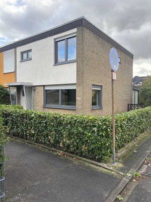 Saniertes Reihenendhaus 4ZKB mit Garten