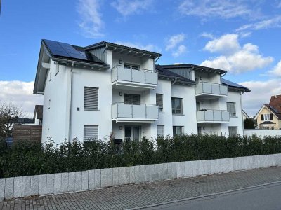 4-Zimmer-Wohnung im Erdgeschoss mit Grünfläche - KfW-40-Neubau