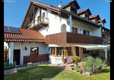 Energieautarkes Wohnjuwel mit Sauna, Schreinerarbeiten & PV-Anlage – Doppelhaushälfte mit Charakter