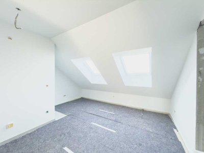 Neubau-Erstbezug: Energieeffizientes und modernes Wohnen mit Raum für Mehrgenerationen