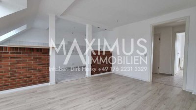 Erstbezug nach hochwertiger Modernisierung - stylische 2,5-Raum Wohnung mit Balkon