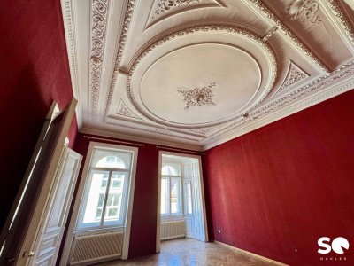 #SQ - NÄHE U2 RATHAUS! 5-ZIMMER-ALTBAUWOHNUNG MIT BALKON