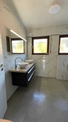 Geräumige 5-Zimmer Wohnung mit Terrasse in Billigheim