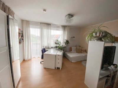 Untermieter gesucht: 1-Zimmer Wohnung im 2. OG in Düsseldorf-Wersten (unbefristet)