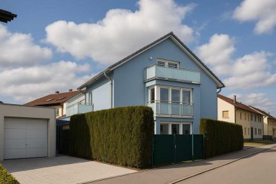 2-Zi-DG-Wohnung mit Südterrasse und Westbalkon, inkl. Einbauküche und TG in Germering